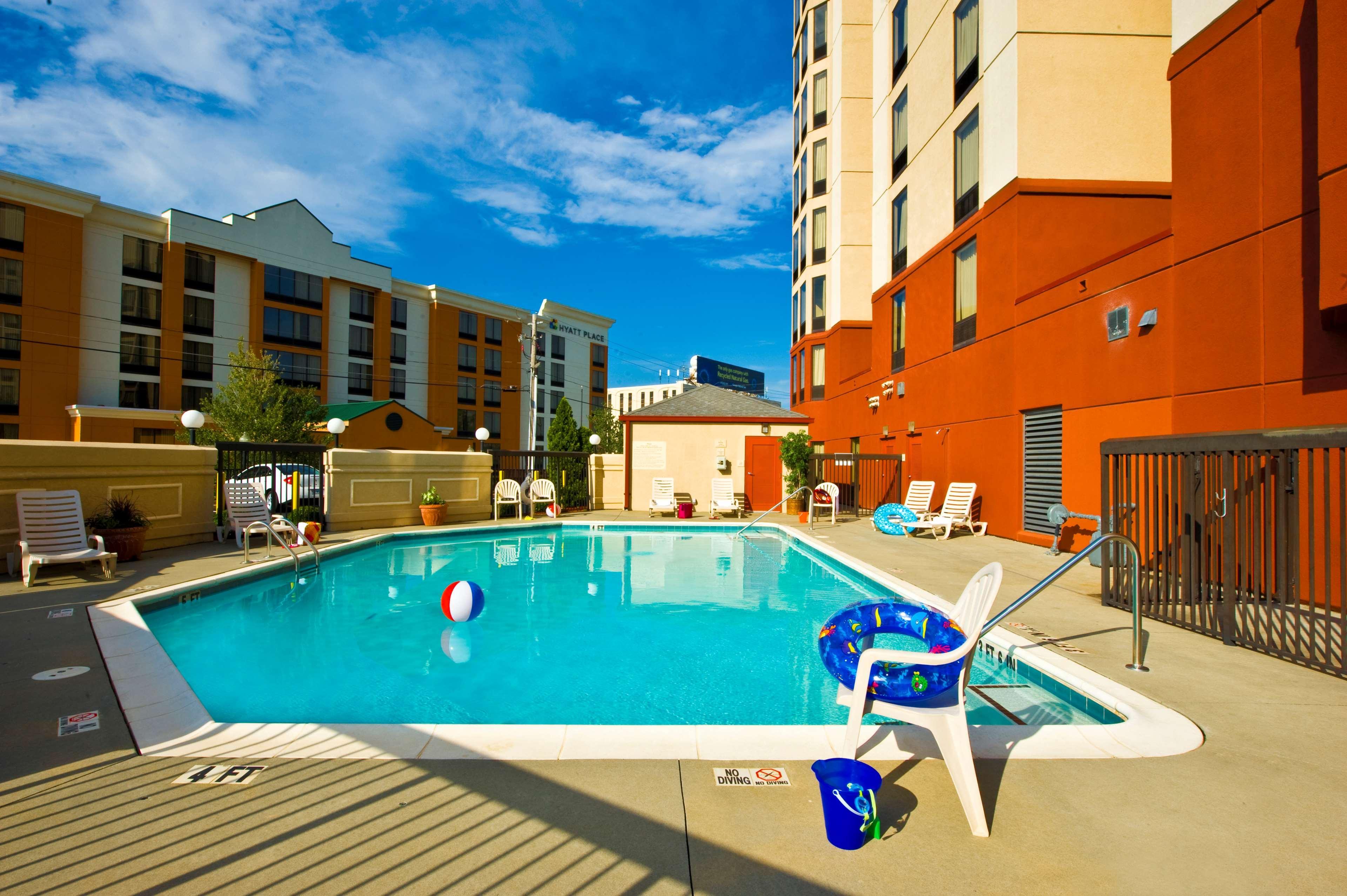 Hapeville Hampton Inn & Suites-Atlanta Airport North-I-85 מראה חיצוני תמונה