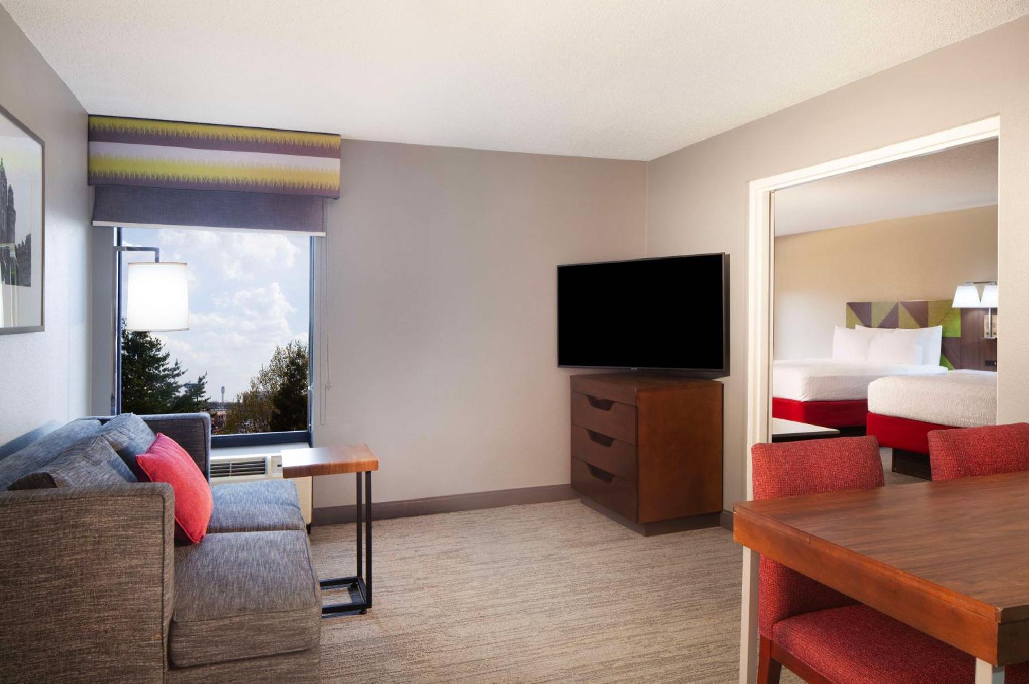Hapeville Hampton Inn & Suites-Atlanta Airport North-I-85 מראה חיצוני תמונה