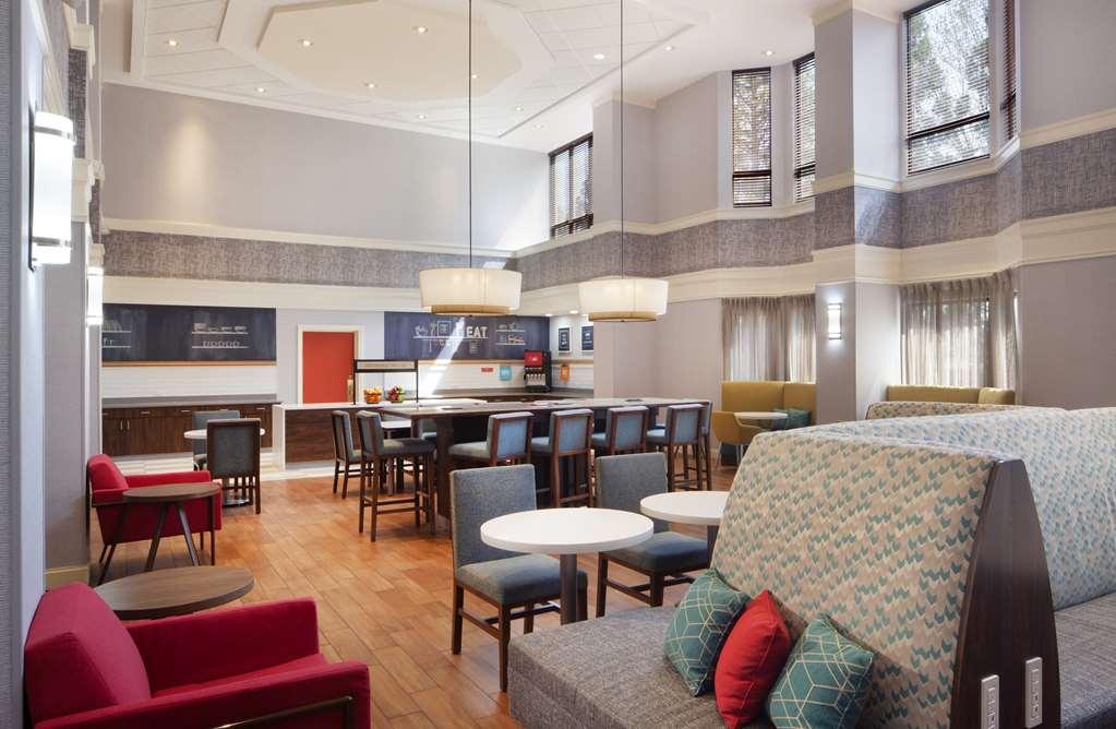 Hapeville Hampton Inn & Suites-Atlanta Airport North-I-85 מסעדה תמונה